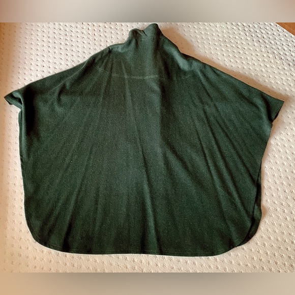 Vintage Wool HUCCLECOTE Ziller Loden Green Cape Made in England - Picture 4 of 16
